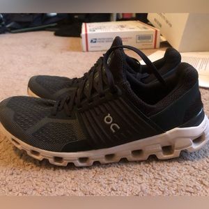 ON Cloudswift Running Shoes Women’s US 9.5 Black/ White